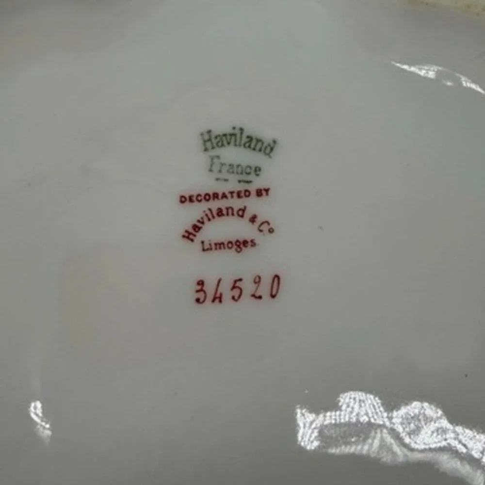 Haviland Limoges France Covered Vegetable Dish Pink Roses Green Gold 34520